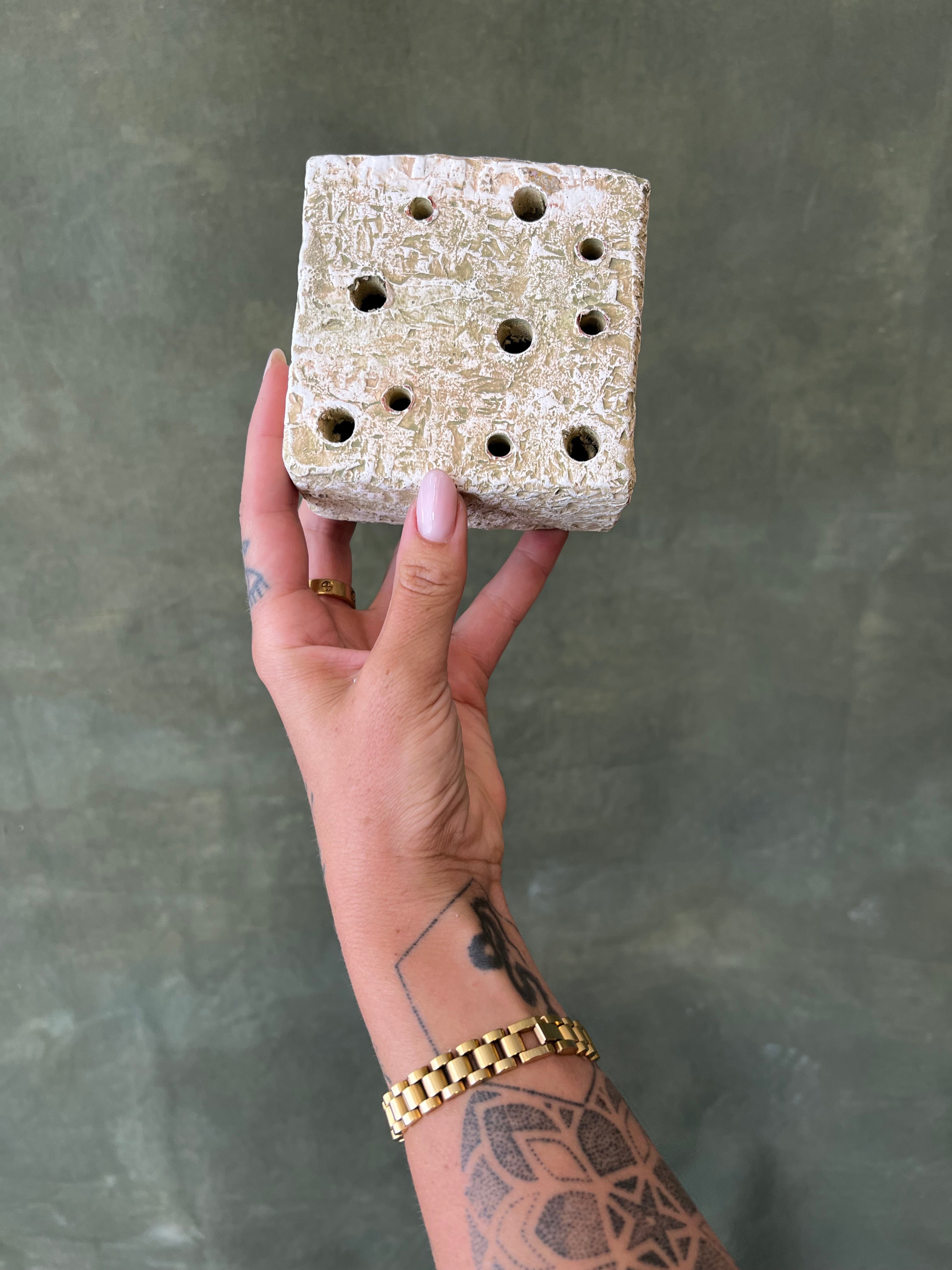 Ceramic Frog Block